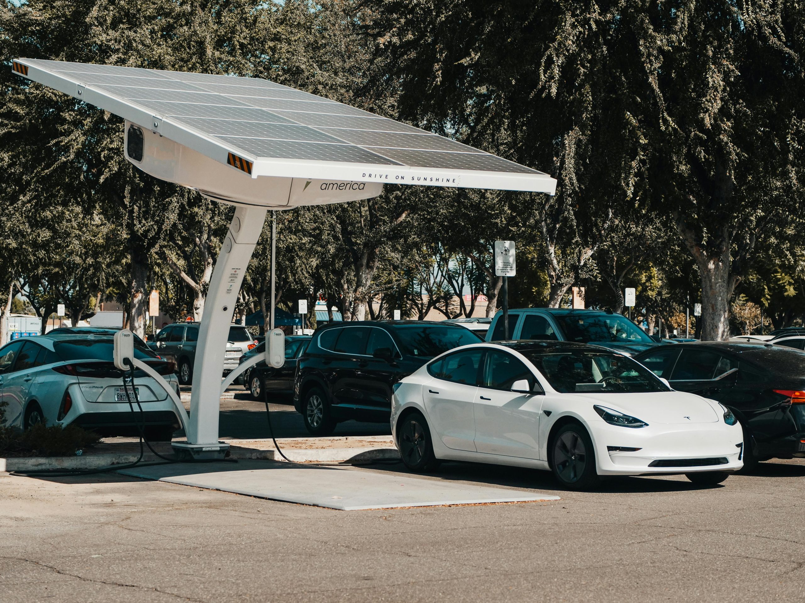Verification du régulateur de charge d'un panneau solaire