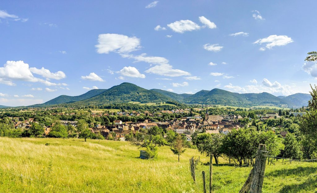 Combien y a-t-il d’habitants à Épinal ?