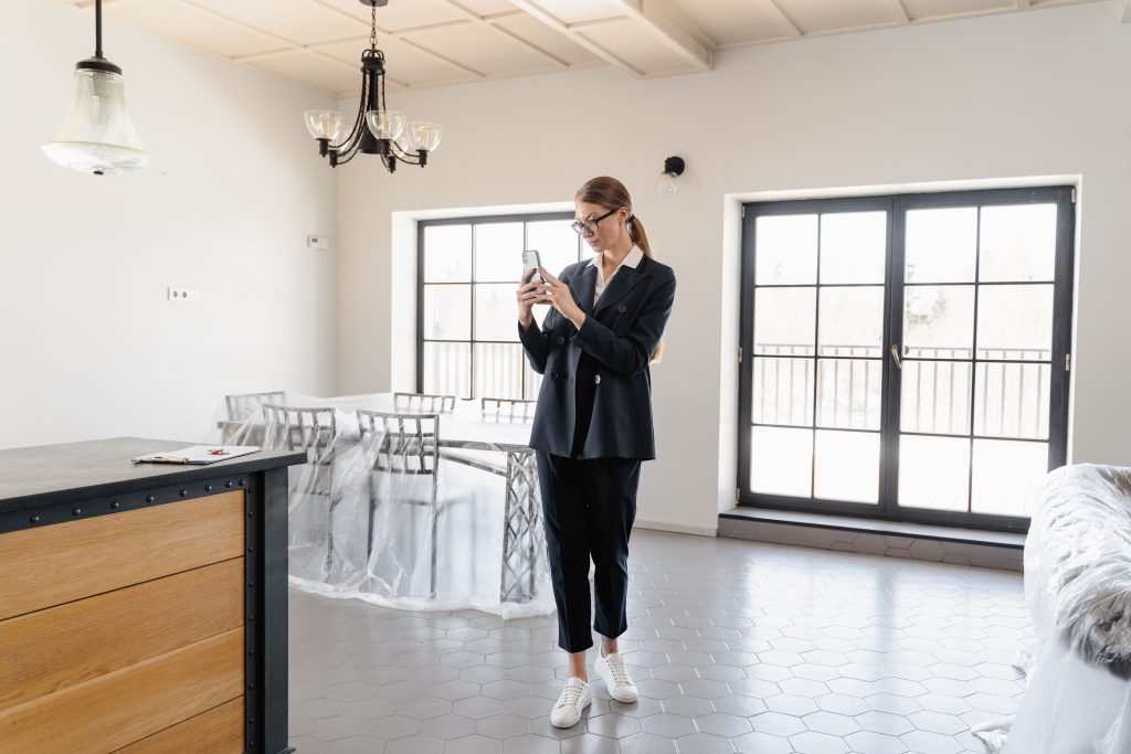 Influenceur immobilier : peut-on vraiment lui faire confiance ?